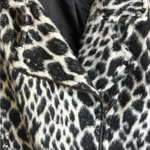 Banana Republic Black and White Animal Print Cocoon moto Jacket size XL - Picture 9 of 11